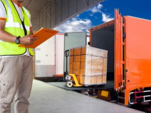 Czym jest transport LTL i czym różni się od FTL?